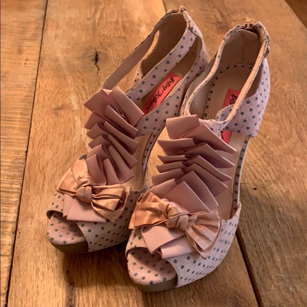 Betsy Johnson platform heels